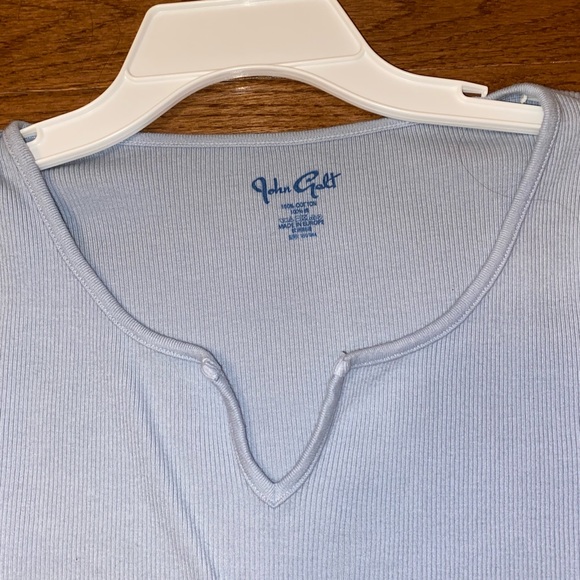 NWOT Brandy Melville John Galt Light Blue Richie Notch T-Shirt - Picture 3 of 5